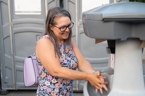 Best Portable toilet rental cost  in Apollo, PA